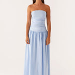 Teresa - Sleeveless Maxi Dress in Blue