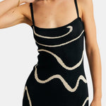 Iliana - Black Wave-Pattern Mermaid-Hem Knit Midi Dress