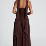 Nerina – Elegant Strapless Maxi Dress in Brown