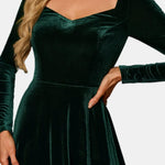 Selene – Velvet V-Neck Maxi Dress with Long Sleeves