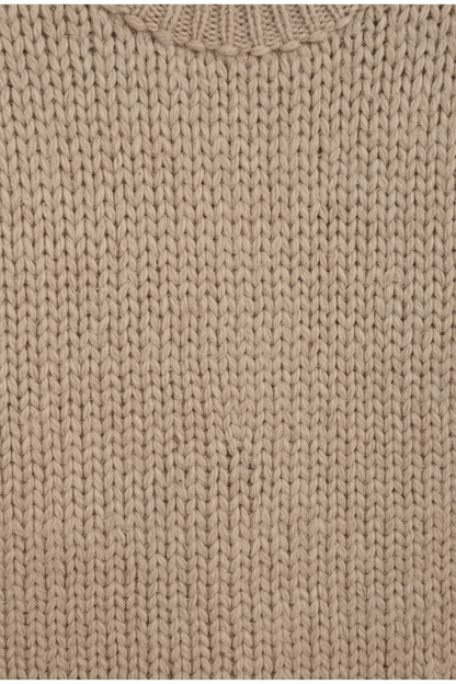 Noura – Women’s Oversized Knit Sweatshirt with Balloon Sleeves